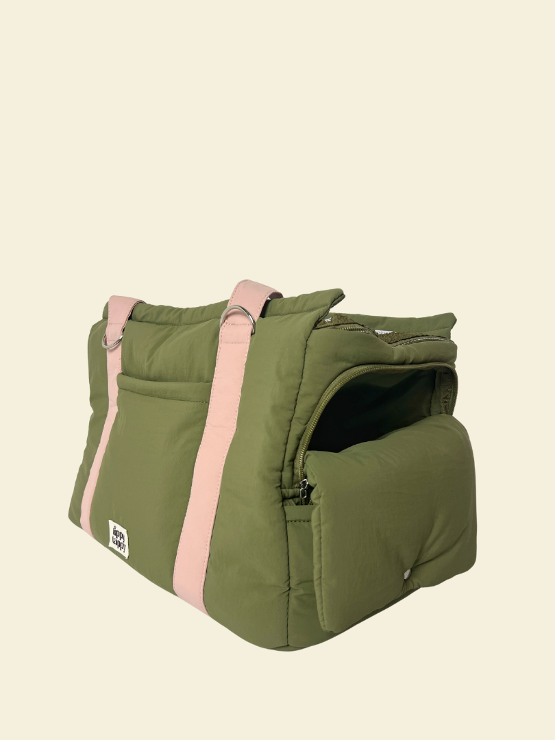 Tippy Tappy Nest Pet Carrier