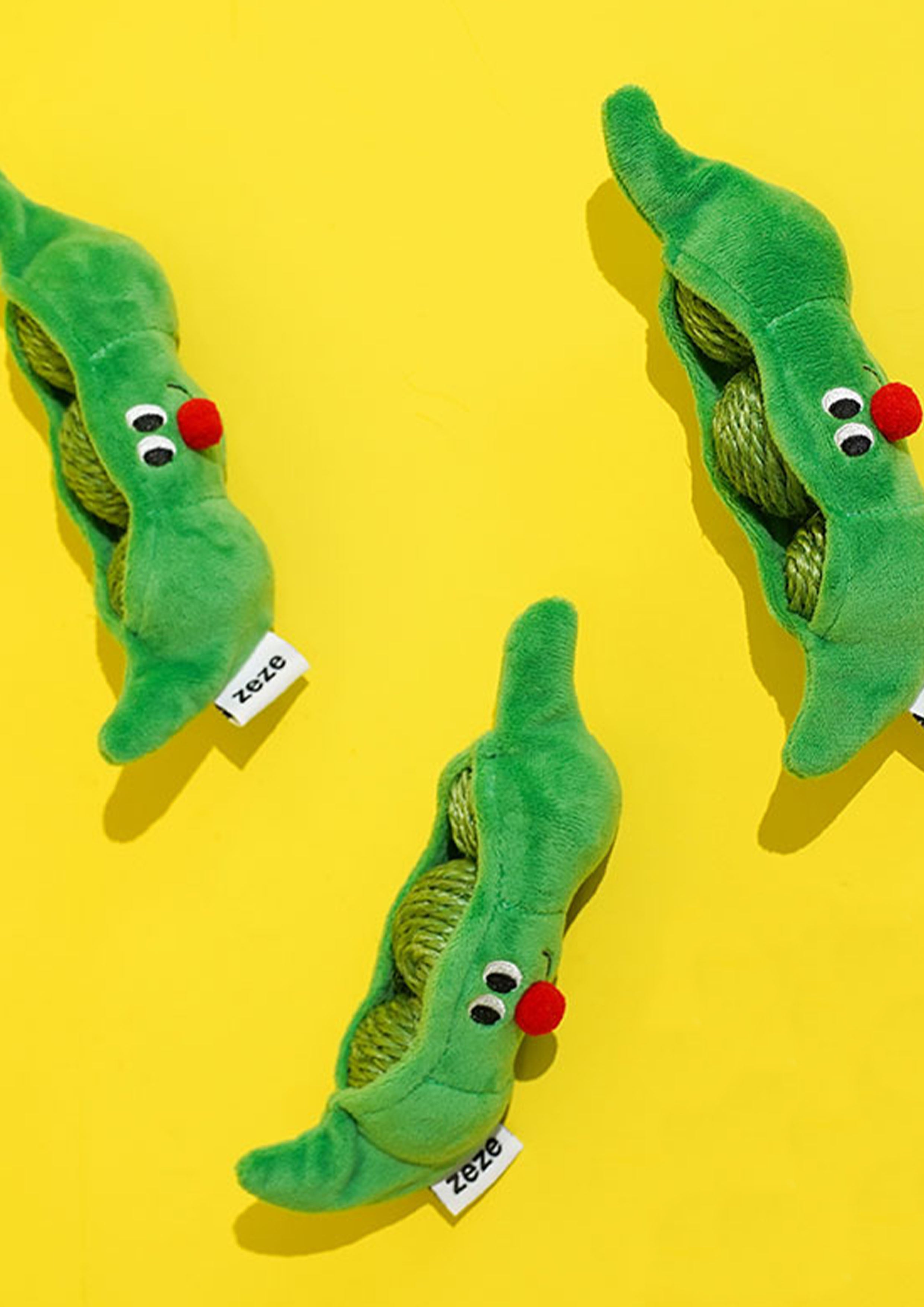 Green Pea Nosework Toy