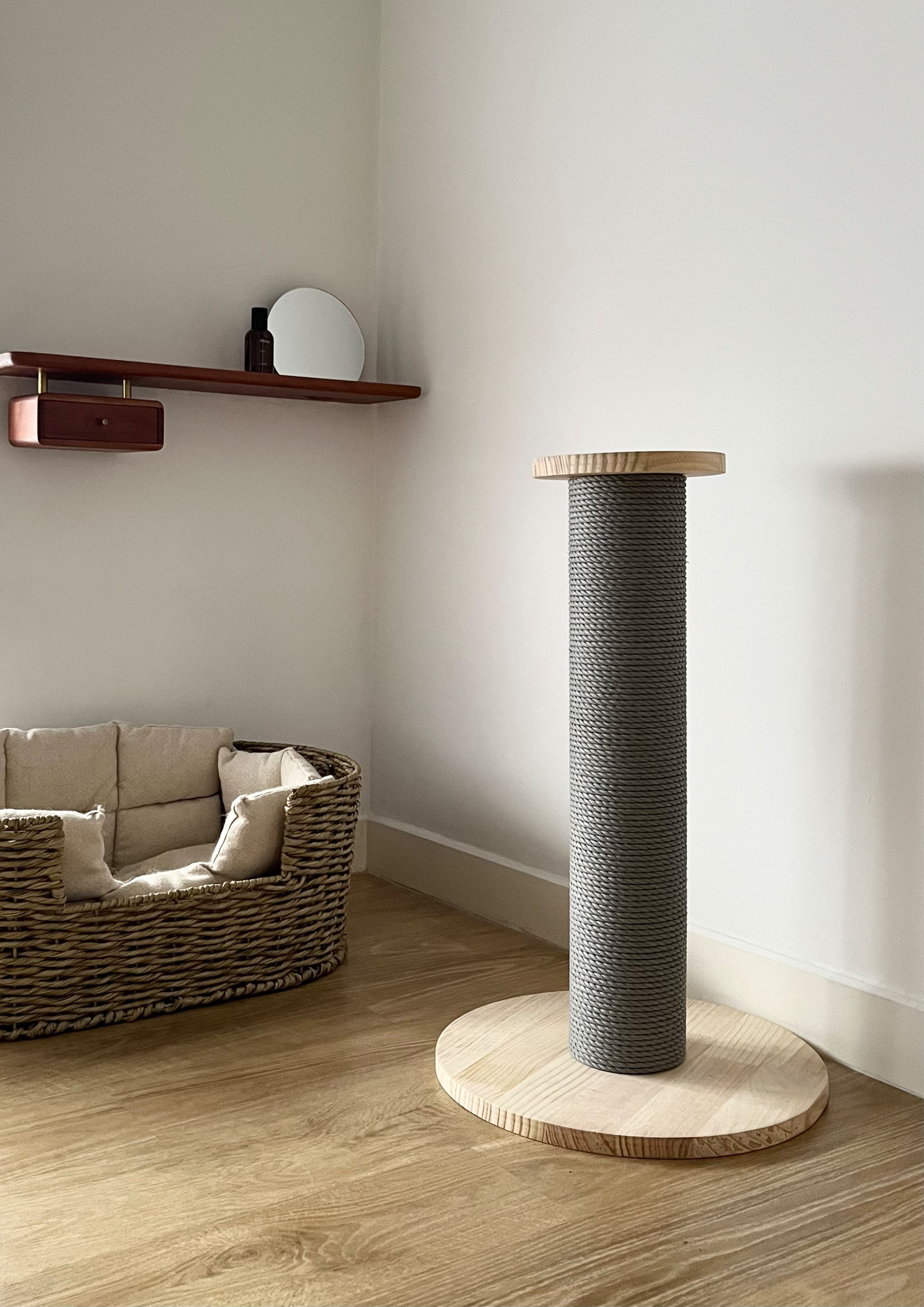Pole Cat Scratcher (Grey)