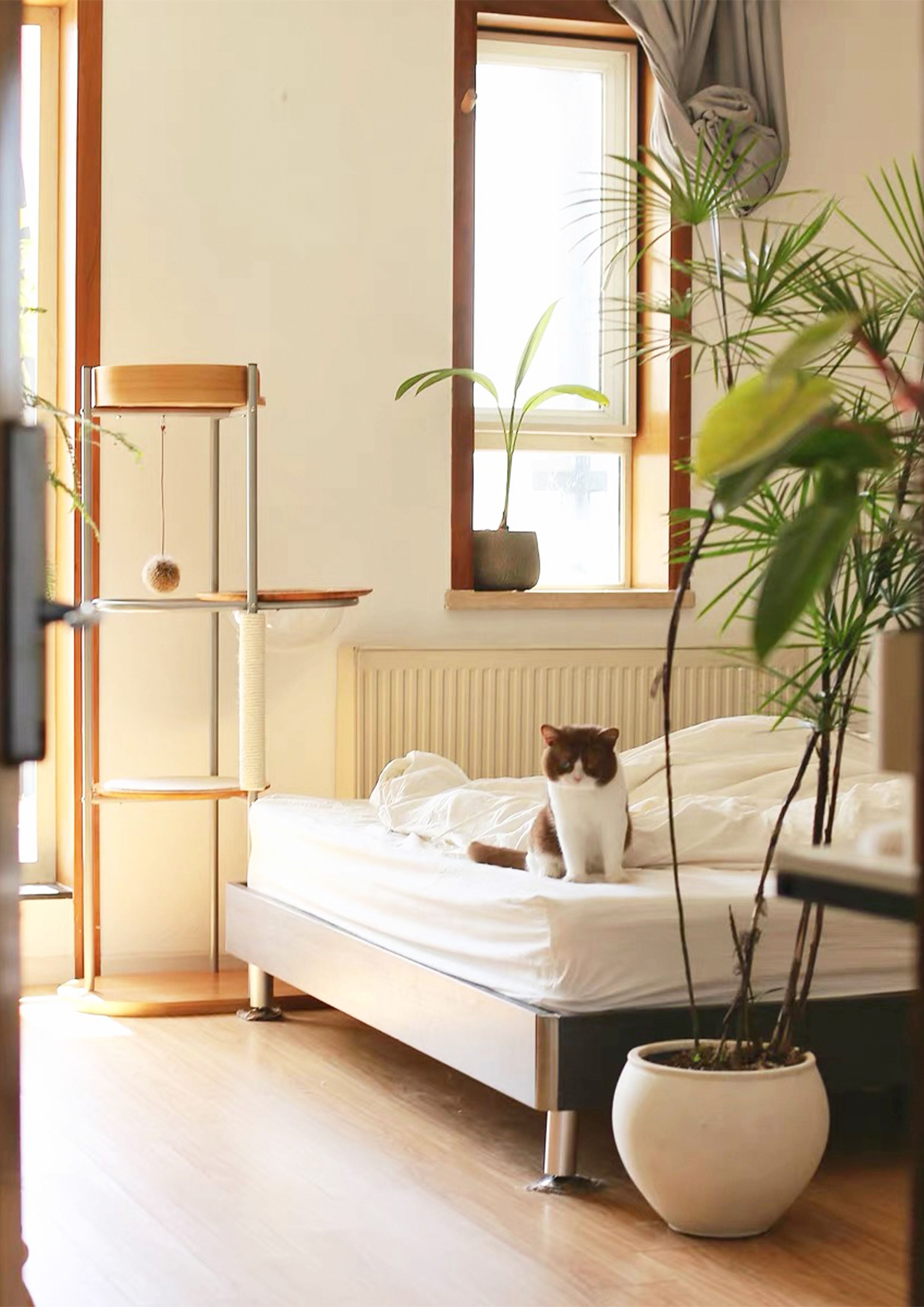 MILIEU Cat Tree