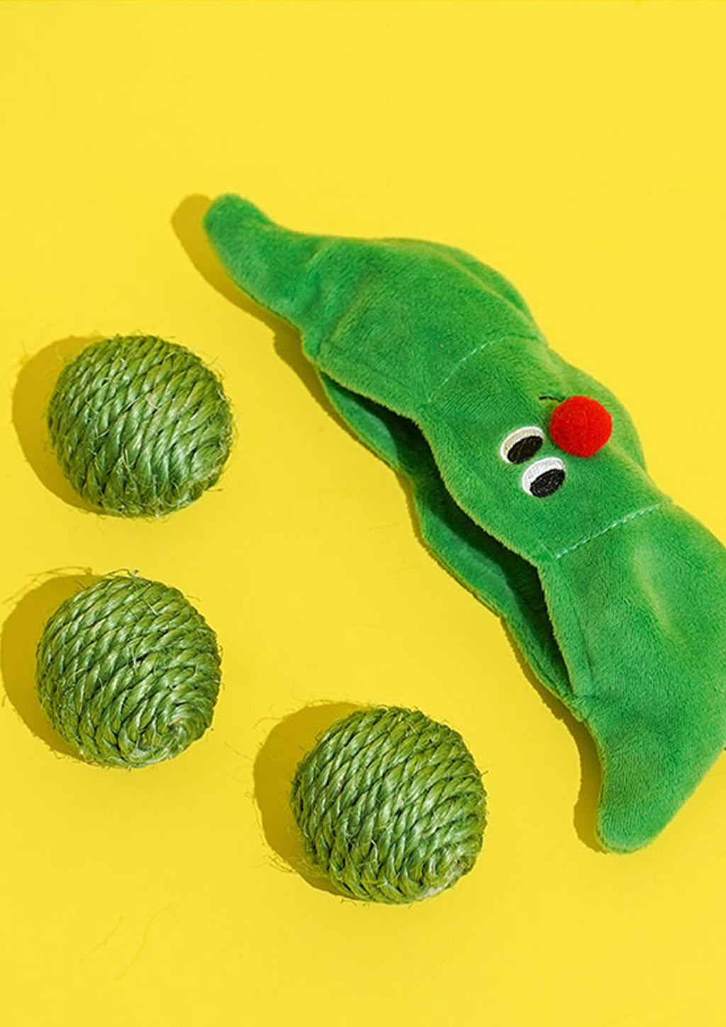 Green Pea Nosework Toy