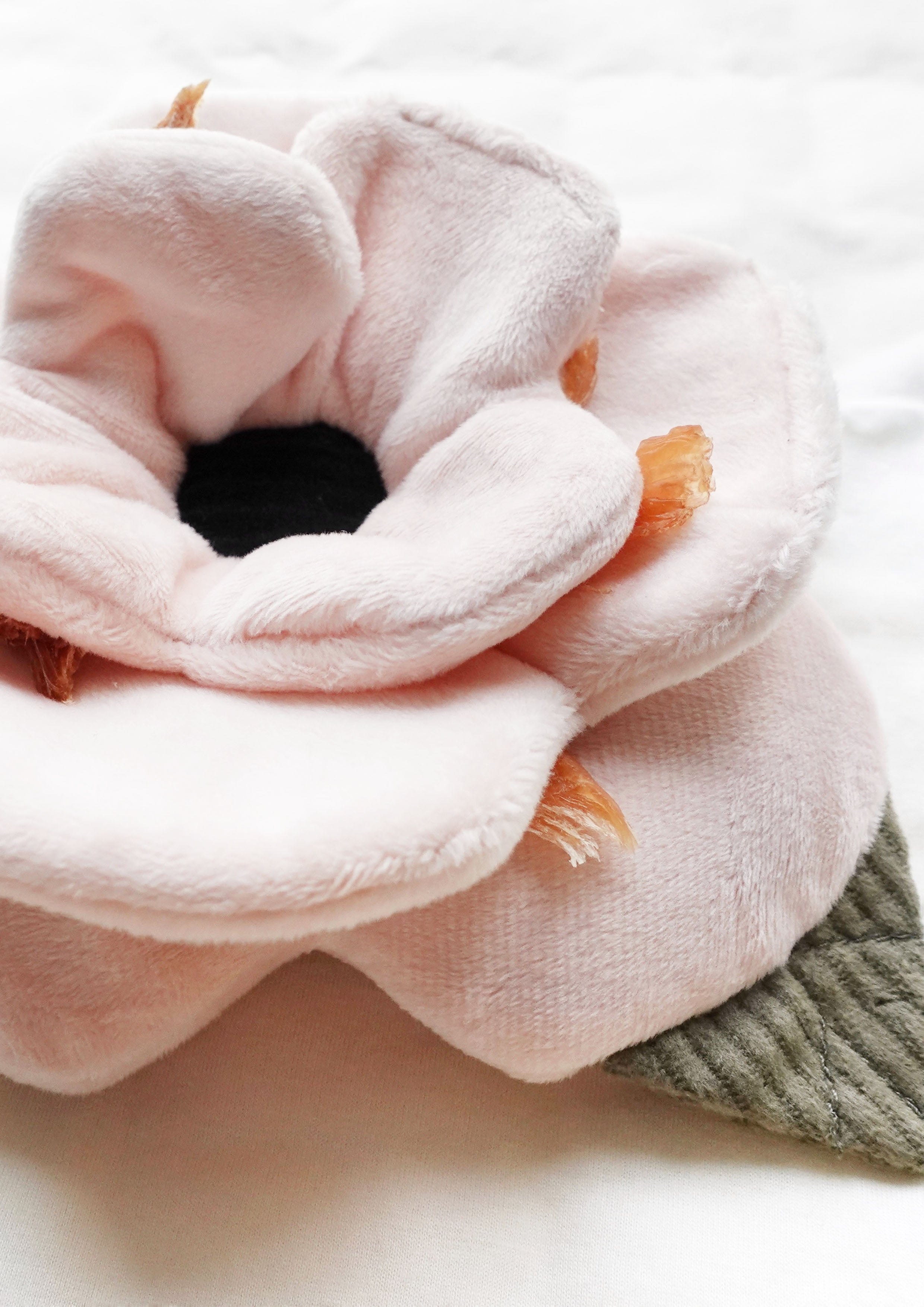POPPY L Snuffle + Squeaky