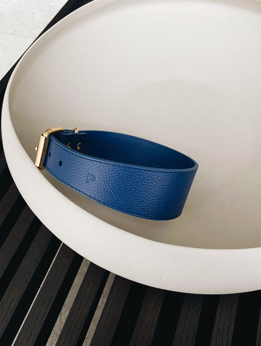White Thin Leather Collar