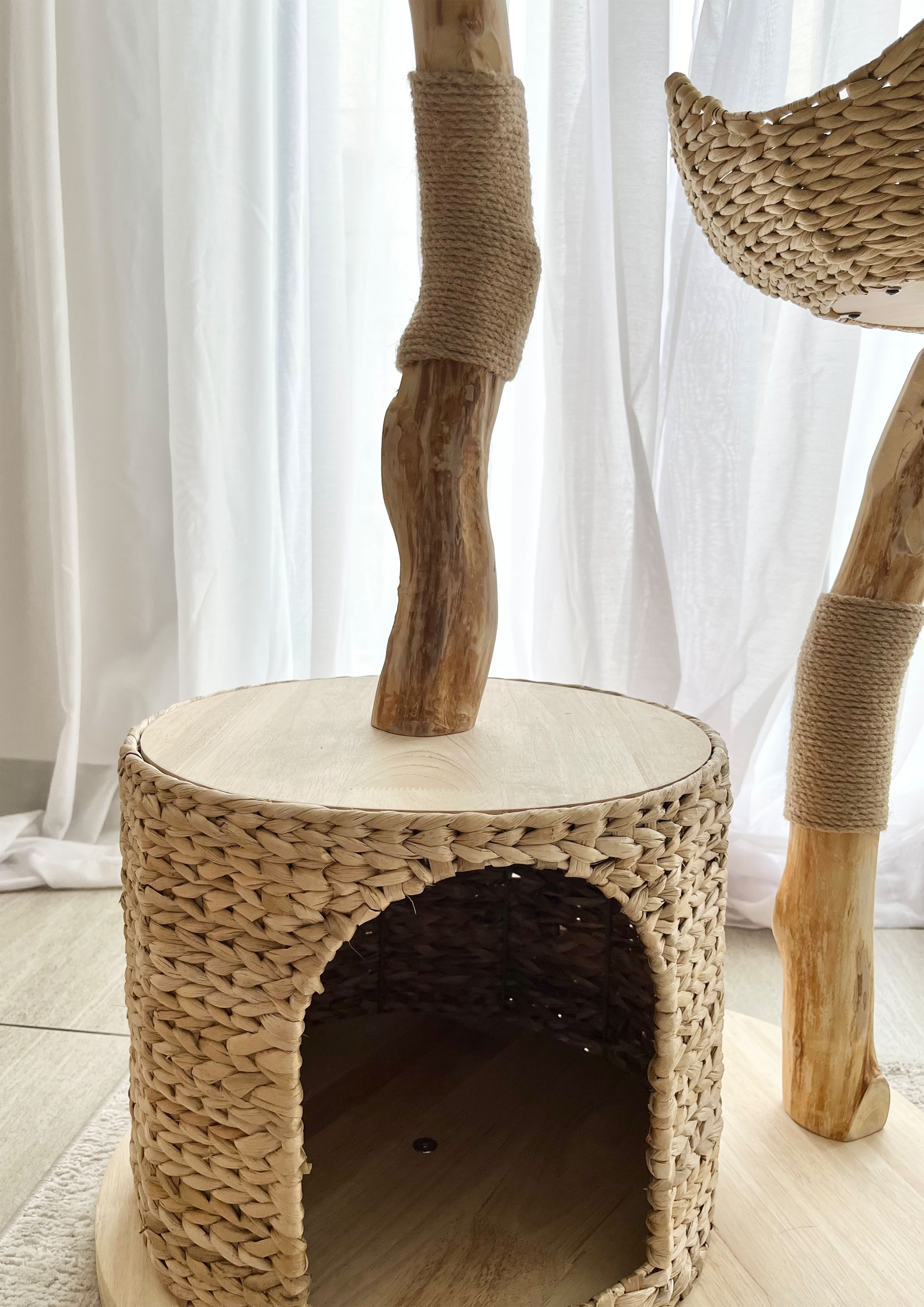 Litchi Nest Cat Tree