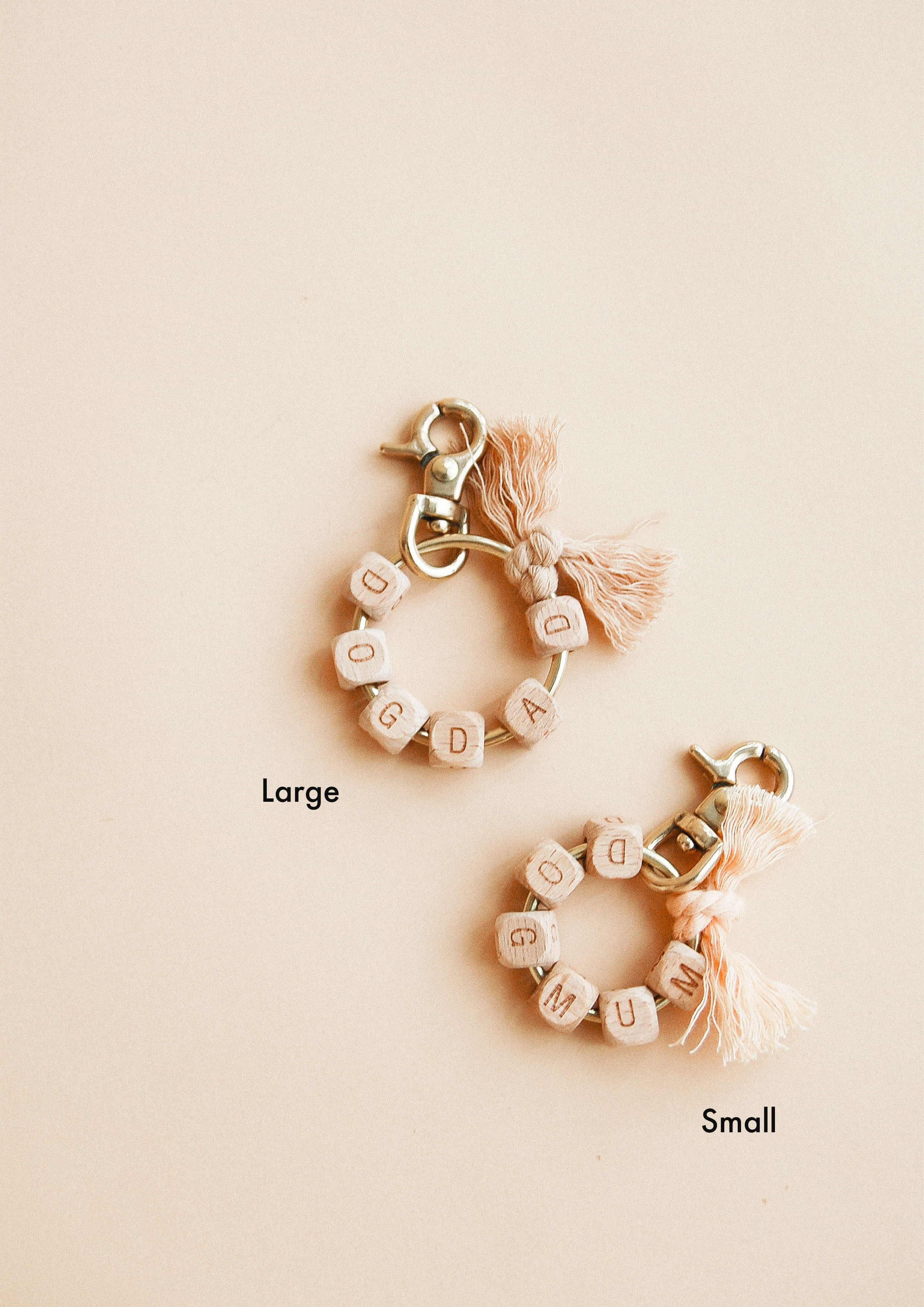 KRANS Wooden Wreath Tag